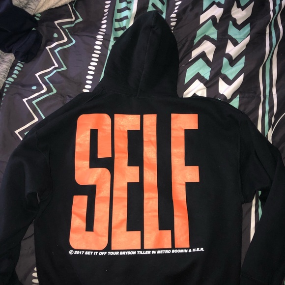 bryson tiller merch hoodies